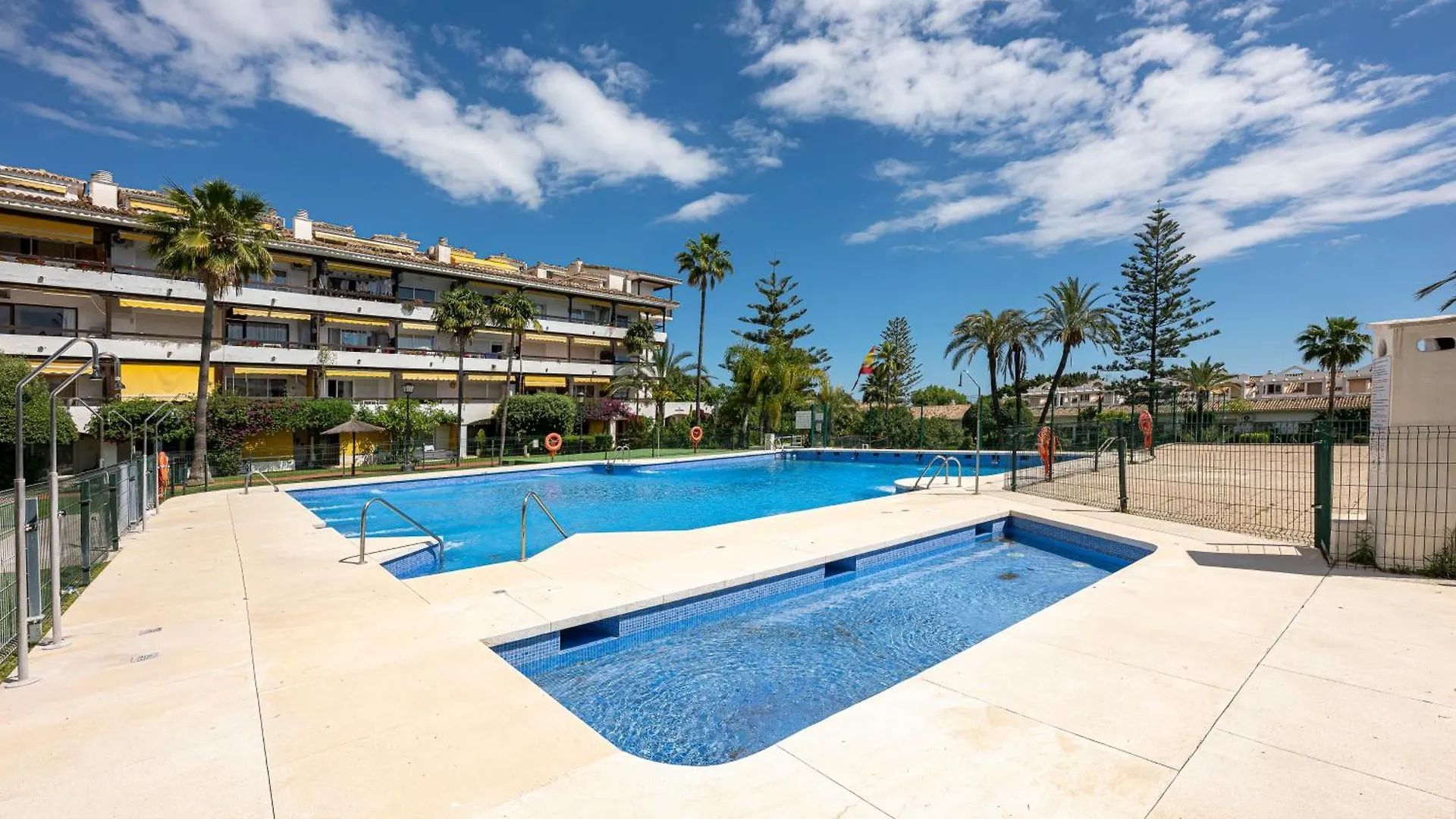 Διαμέρισμα Studio With Sea Views, Pool, Parking And Tennis Court Μαρμπέλλα Ισπανία