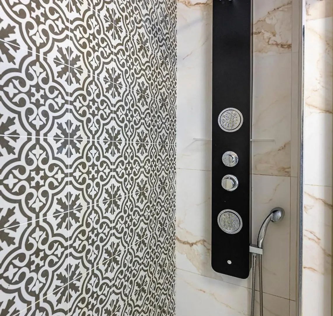 Διαμέρισμα Studio With Sea Views, Pool, Parking And Tennis Court Μαρμπέλλα