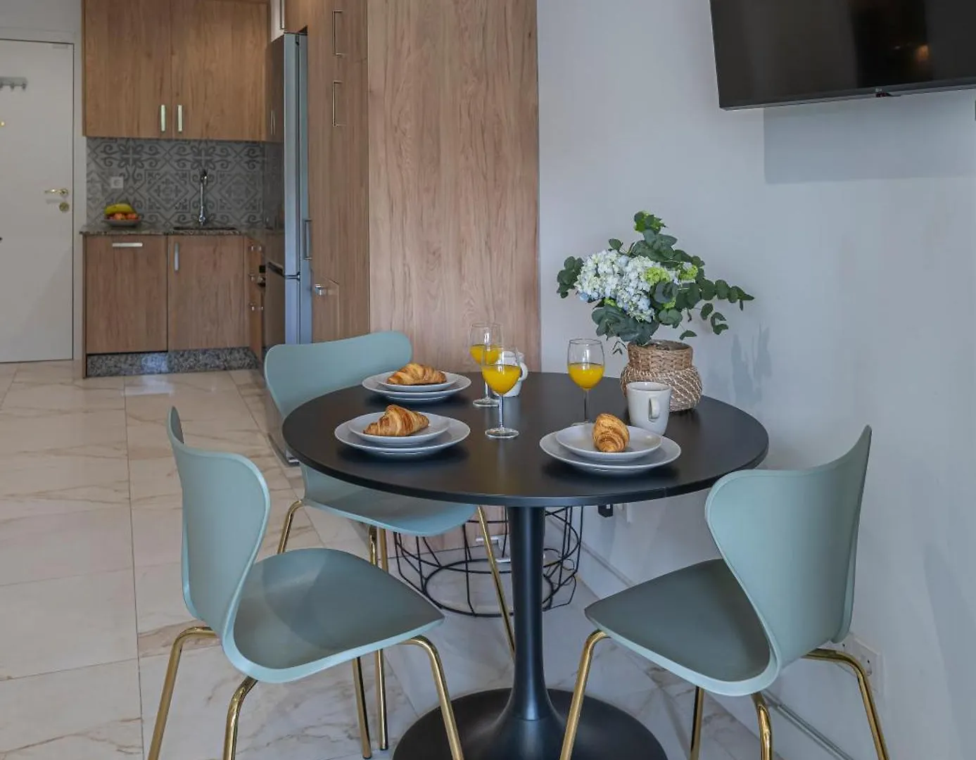 Studio With Sea Views, Pool, Parking And Tennis Court Μαρμπέλλα Διαμέρισμα