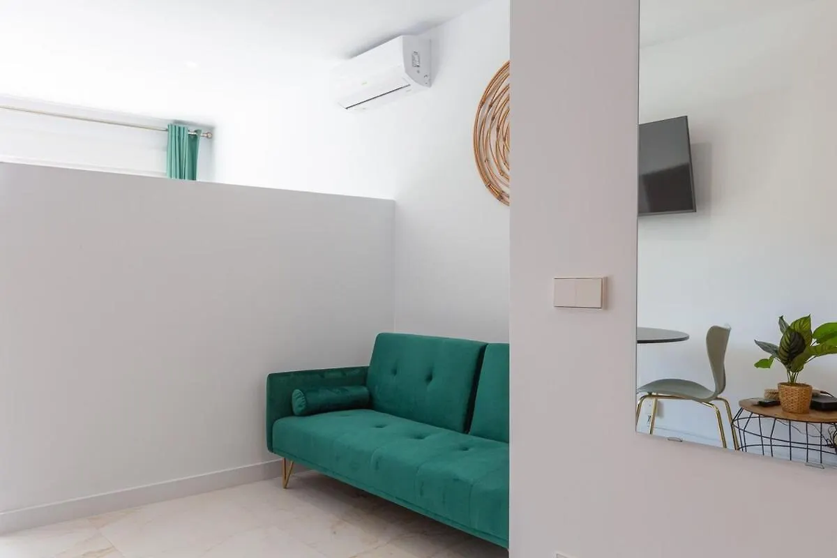 Studio With Sea Views, Pool, Parking And Tennis Court Marbella