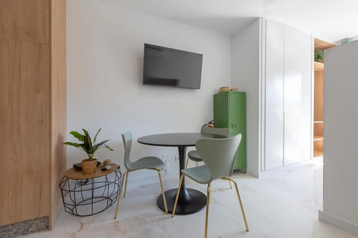 Studio With Sea Views, Pool, Parking And Tennis Court Marbella Lägenhet