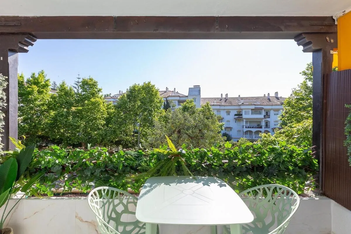 Studio With Sea Views, Pool, Parking And Tennis Court Marbella Apartment
