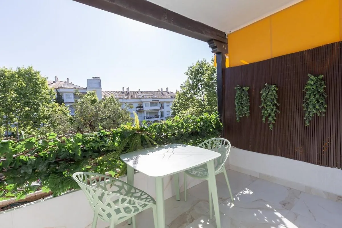 Studio With Sea Views, Pool, Parking And Tennis Court Marbella